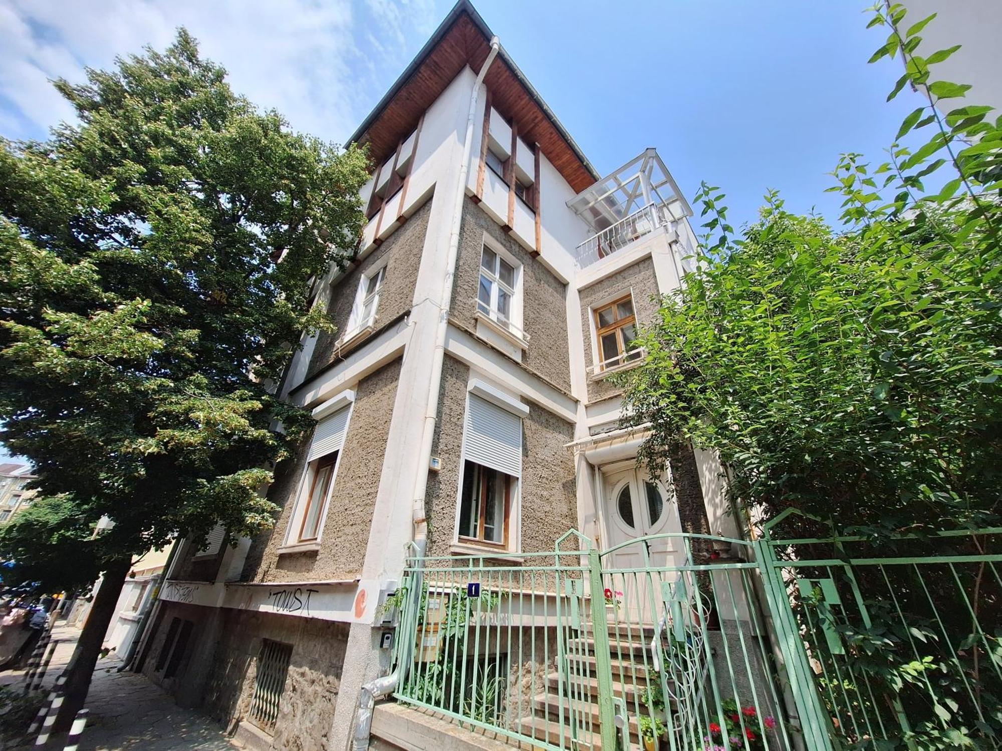 The Architect's - Center, Spacious, Unique Апартамент *